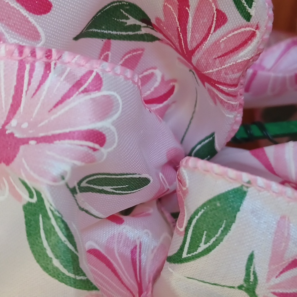 Two Bows - Picture 2 of 2